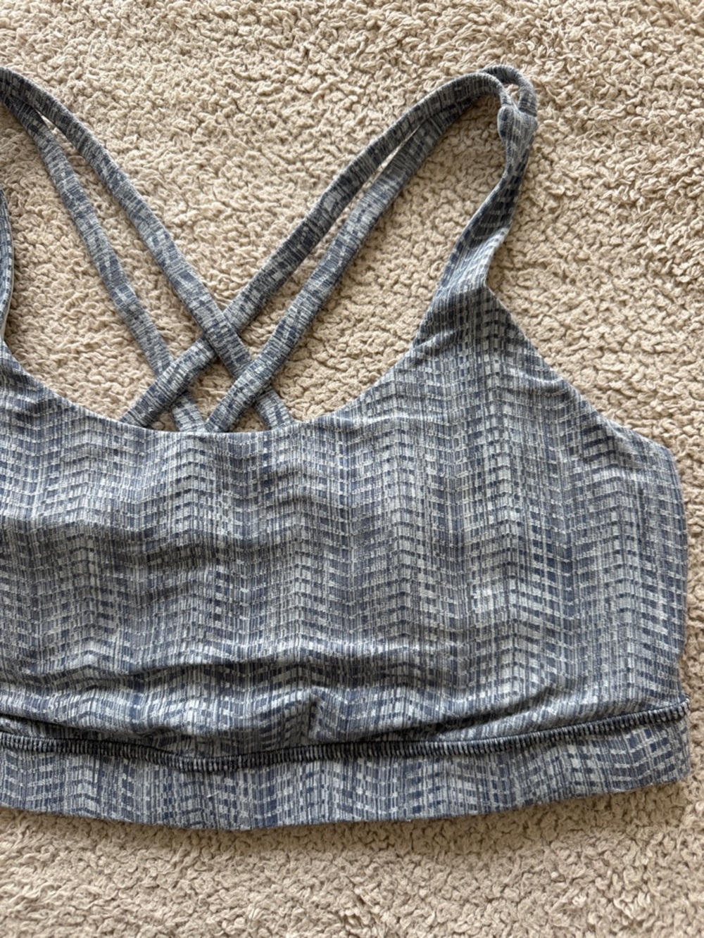 lululemon athletica Gray Energy Strappy Sports Bra - Picture 5 of 9